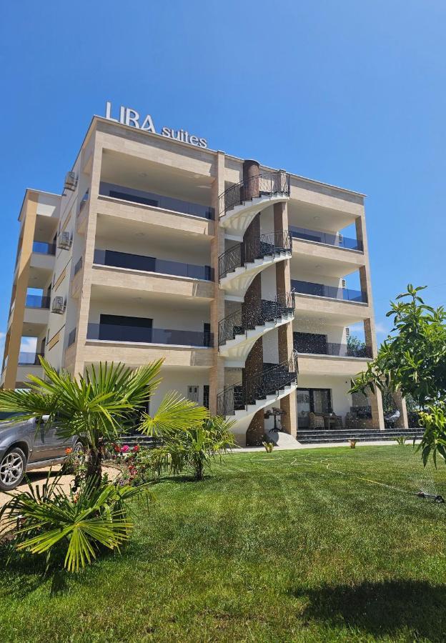 Lira Apartment